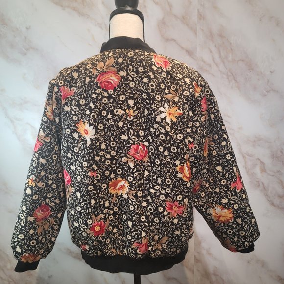 Reversible Floral Lightweight Puffer Jacket - Picture 5 of 12